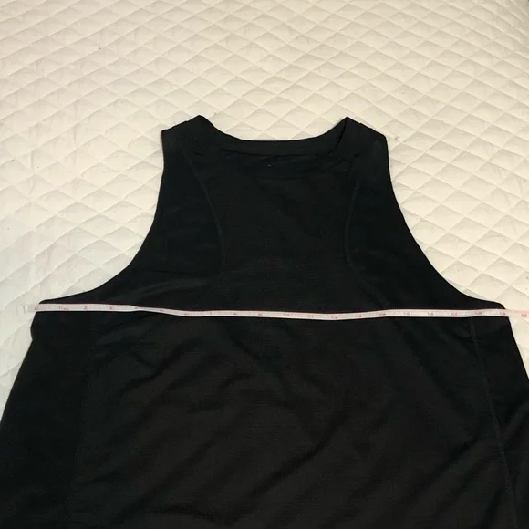 Adidas Women’s Prime Medium Shirt - Picture 4 of 8